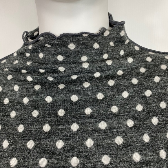 Trisha Tyler S Polka Dots Long Sleeve Knit Top - Picture 4 of 13